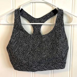 Athleta ultimate bra D/DD